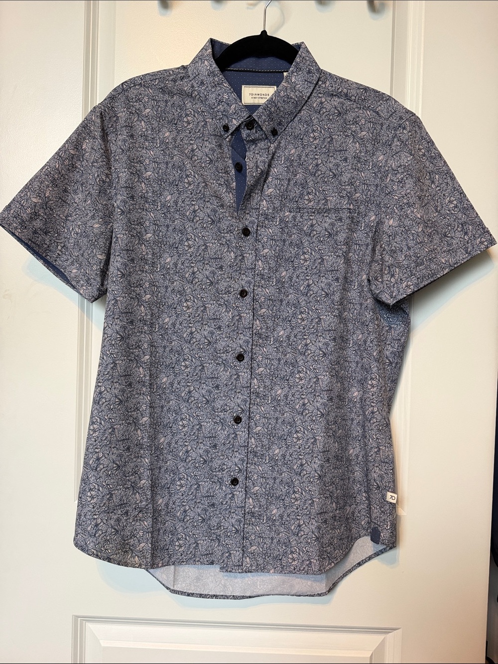 7 Diamonds Short-Sleeve Button-Down Shirt in Blue Floral